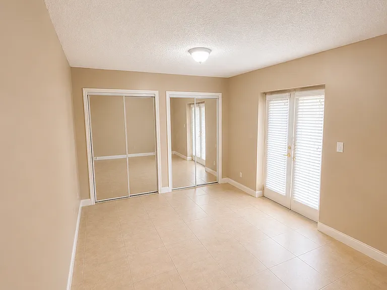 The Roberson — Photo 15