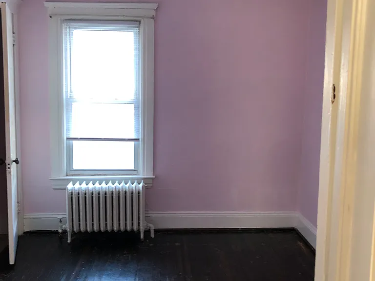 Robinson St — Photo 22