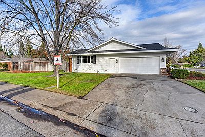 3rd image of 4639 American River Dr