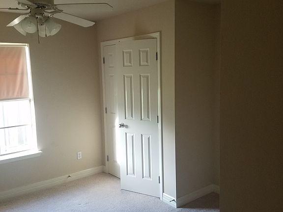 4th image of 3232 Grand Lake Dr