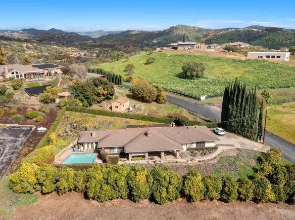 4034 Linda Vista Dr, Fallbrook, CA 92028