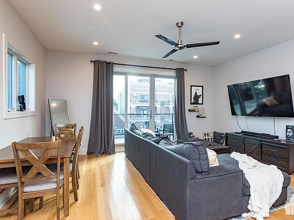 2nd image of 3049 N Clybourn Ave #3F