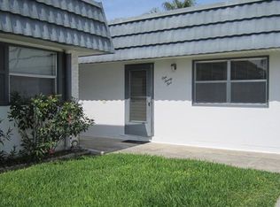 301 Kings Blvd APT 125, Sun City Center, FL 33573