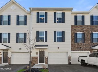 302 Discovery Rd #1802, Brick, NJ 08723