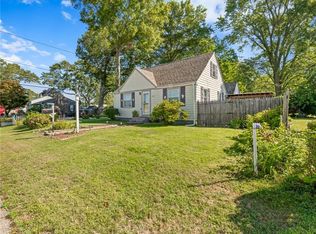 110 Heath Ave, Warwick, RI 02888