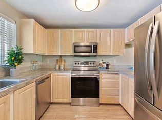 11110 NE 125th Ln APT H330, Kirkland, WA 98034