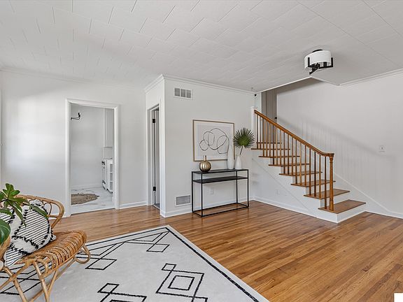 2nd image of 5034 Corby St