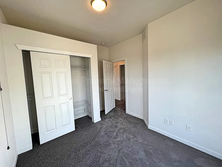 2488 Decatur St — Photo 24