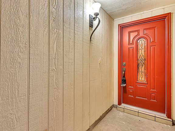 3rd image of 7120 Tierra Taos Dr