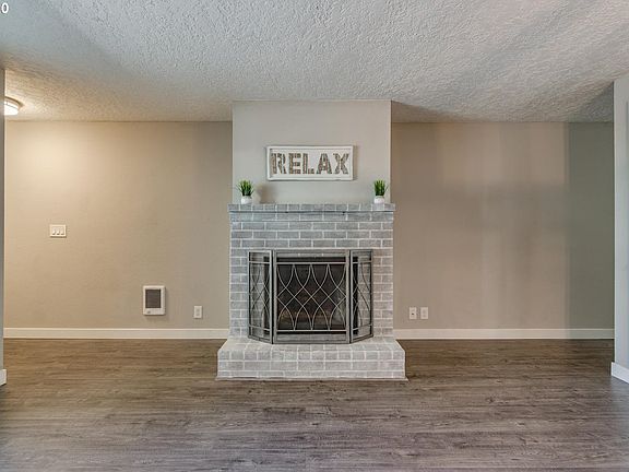 4th image of 7017 NE 43rd St APT B