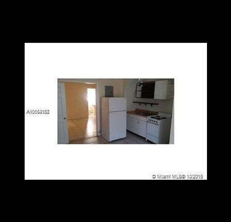 2nd image of 1229 Miami Rd