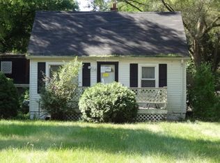 5700 Hearst Rd, Shelby Township, MI 48317