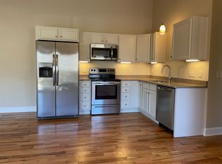 106 S Anderson St #A304, Morganton, NC 28655