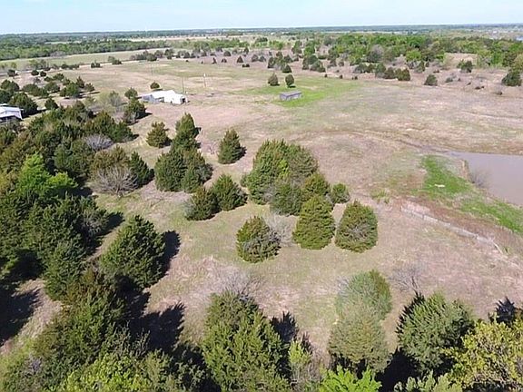 2nd image of 331 SE County Road 3130