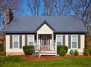 2907 Raven Ct, Louisville, KY 40220
