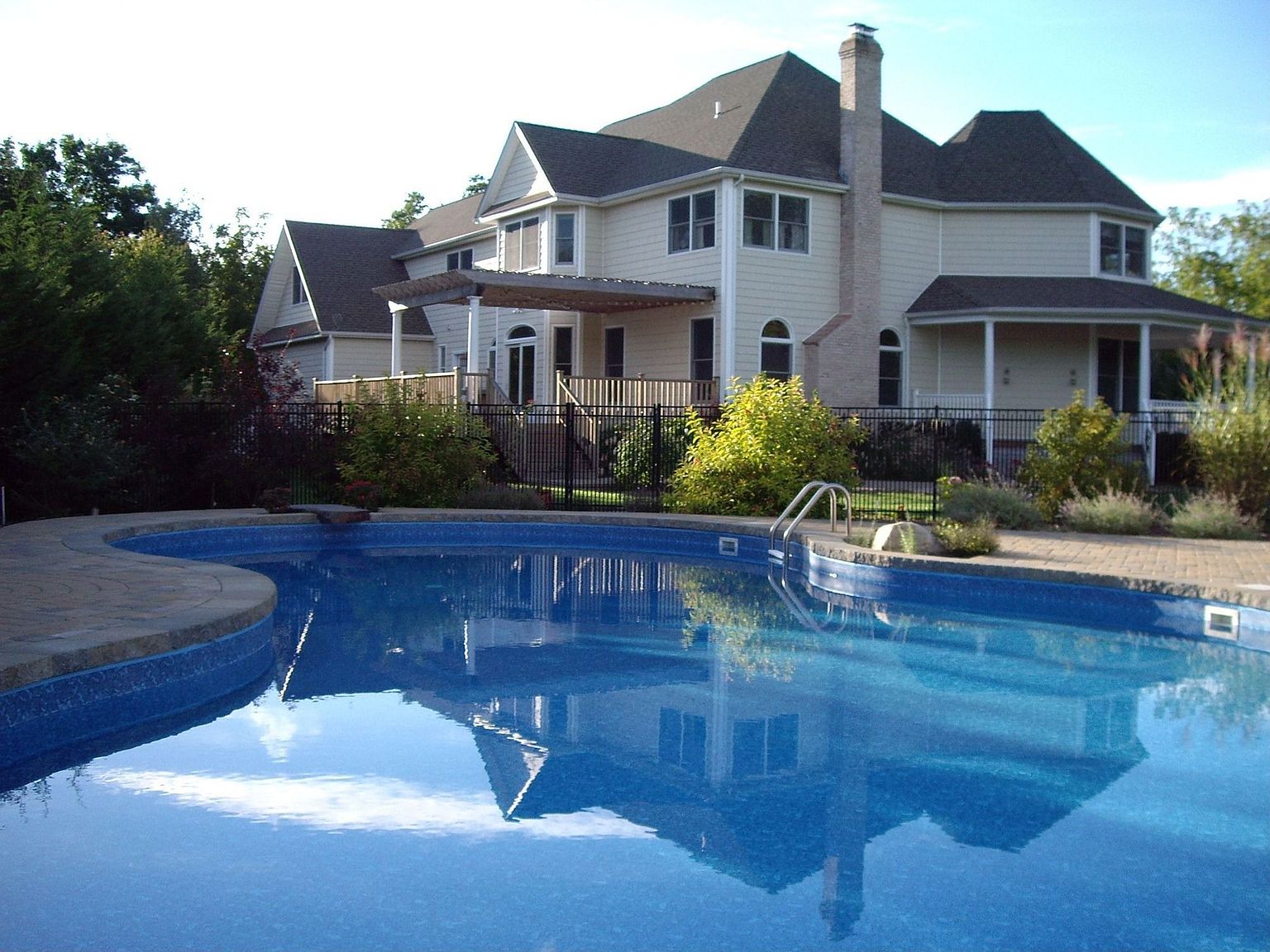 83 Dyke Rd, Setauket, NY 11733 Zillow