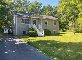 50 Huntington St, Saint Albans, VT 05478