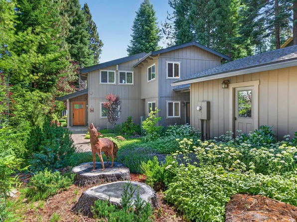 197 Lake Almanor West Dr, Chester, CA 96020