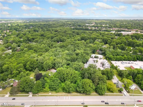 27450 Center Ridge Rd, Westlake, OH 44145