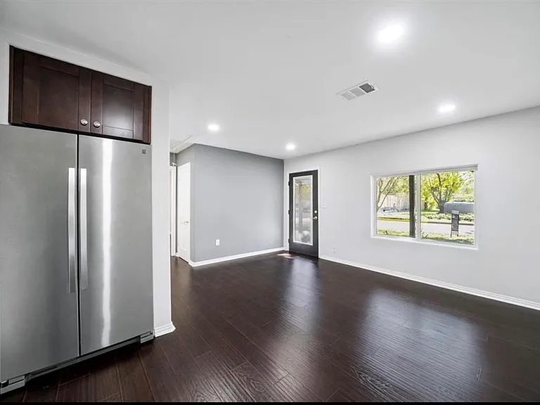 6526 Westview Dr — Photo 5