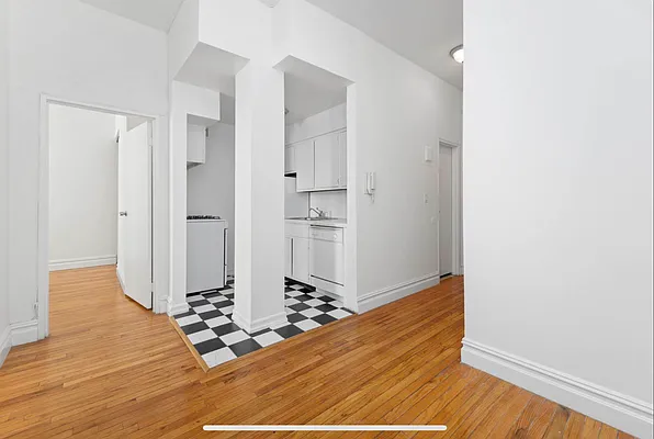 Rented by Compass | media 13