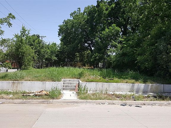 3rd image of 2413 S Collard St Lot 1
