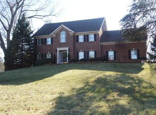 1702 Parview Ct, Somerset, KY 42503