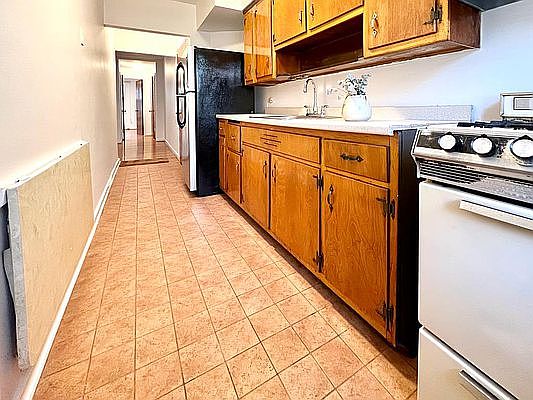 3rd image of 25-47 14th St #1L