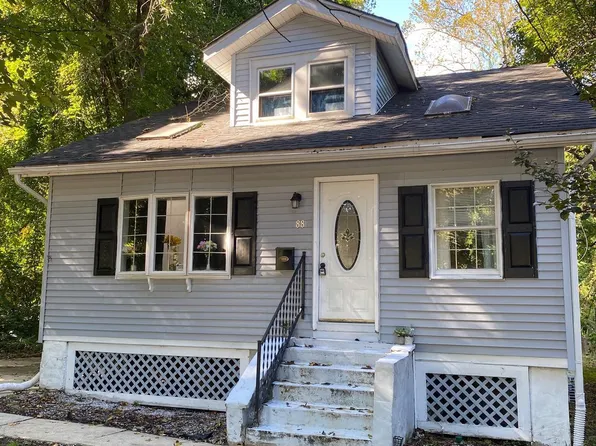88 Erial Rd, Clementon, NJ 08021