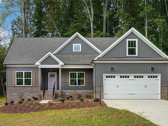 3rd image of 376 Wild Fern Ln
