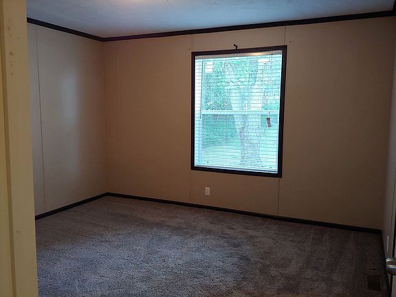 5th image of 49325 Au Lac Dr E