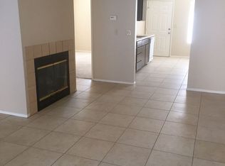 2708 Gosford Rd APT D, Bakersfield, CA 93309