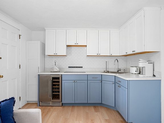 4th image of 405 Lower County Rd #23C