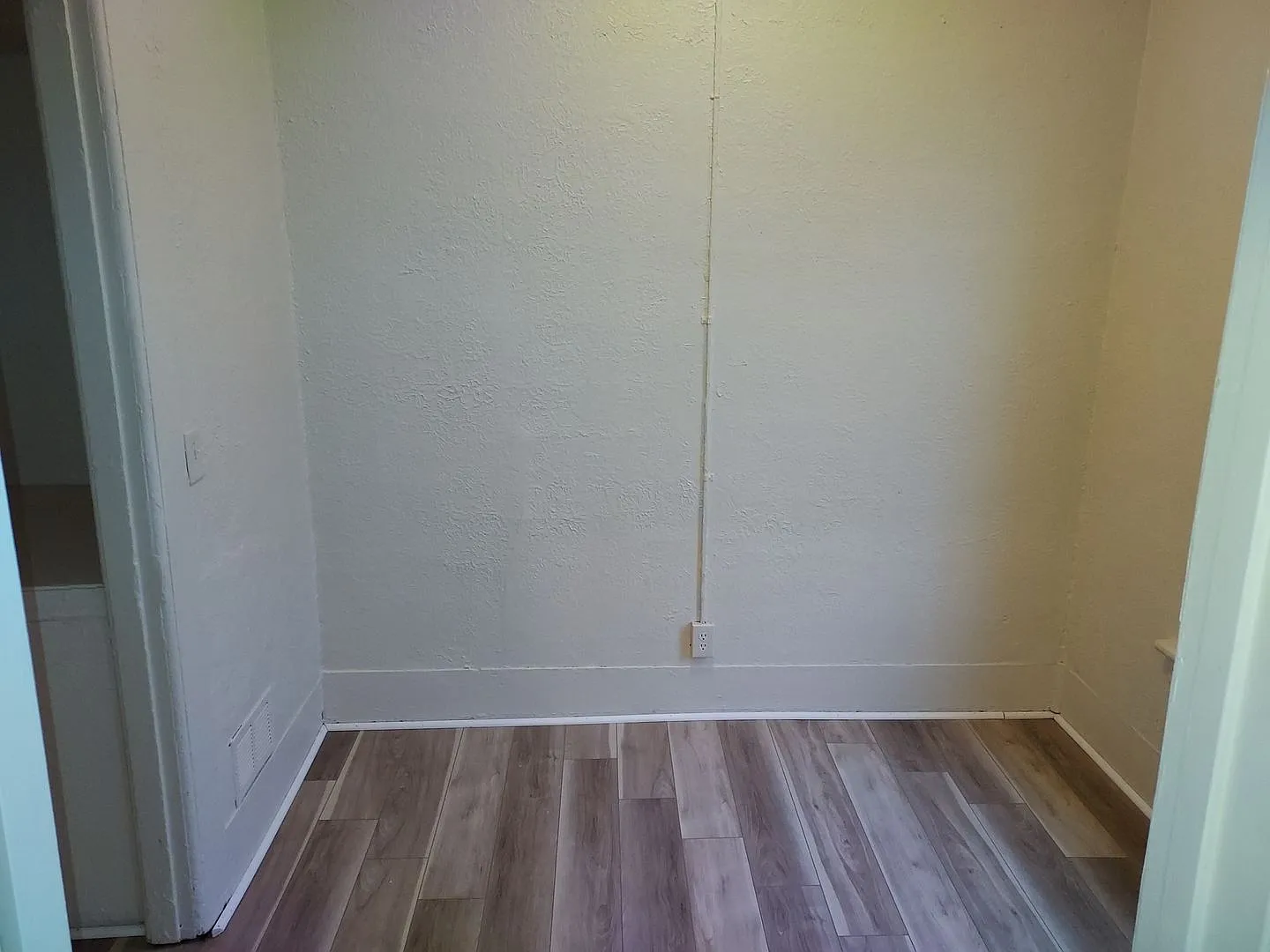31 Grape St — Photo 3
