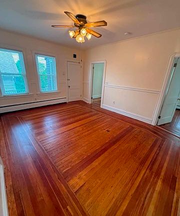 3rd image of 367 Ames St #2