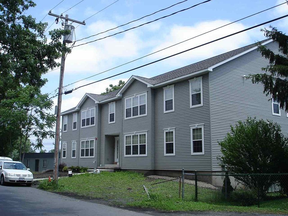 2nd image of 21 Oliver St