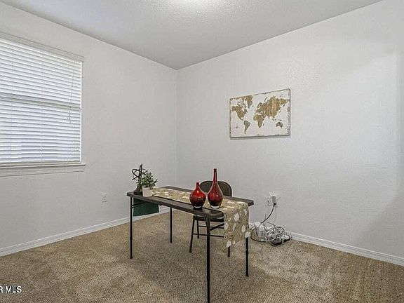 4th image of 520 Gomez Rd