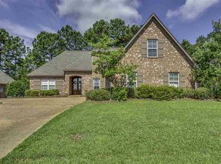 225 Calhoun Dr, Madison, MS 39110