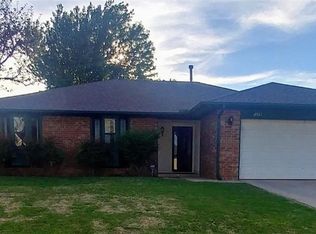 8901 Dena Ln, Oklahoma City, OK 73132