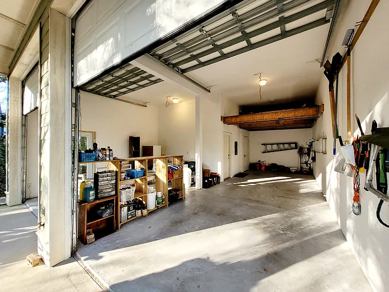 69 Apple Ct #A — Photo 15