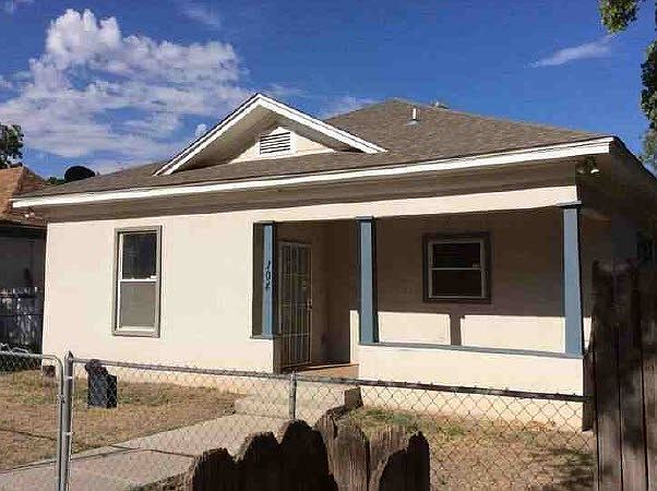 1st image of 104 S Lea Ave