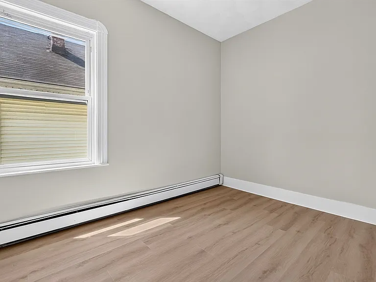 18 Otis St #2 — Photo 11