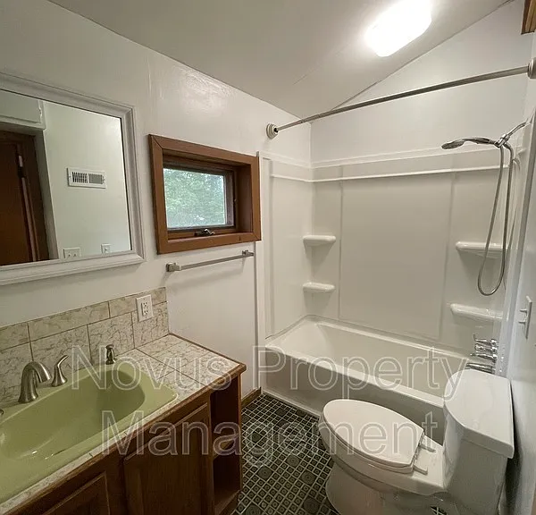 5095 Cumberland Ct — Photo 15
