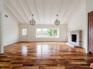 2850 Nichols Canyon Rd, Los Angeles, CA 90046