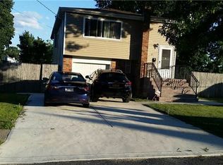 21 E 6th St, Huntington Station, NY 11746