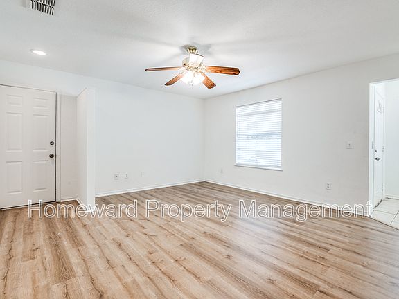 2nd image of 204 Gerrish St APT A
