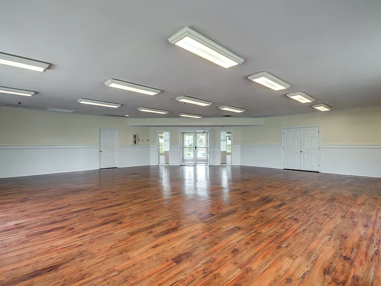 Bellevue - Liberty Military Housing — Photo 24
