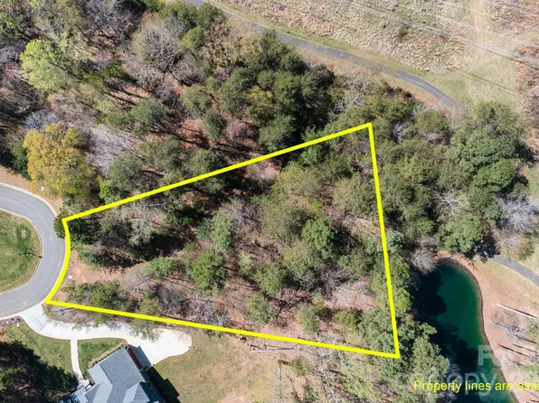 1036 Glade Spring Ct, Belmont, NC 28012