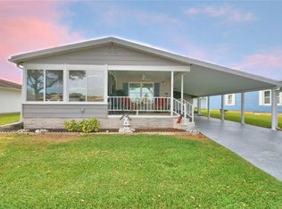 4911 Colonnades Club Blvd, Lakeland, FL 33811