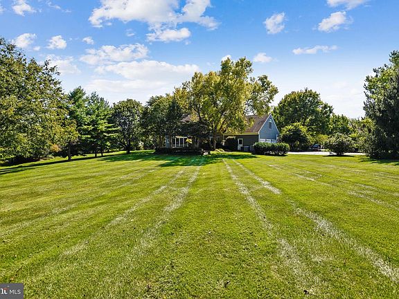 5th image of 6 Briarwood Farm Ct